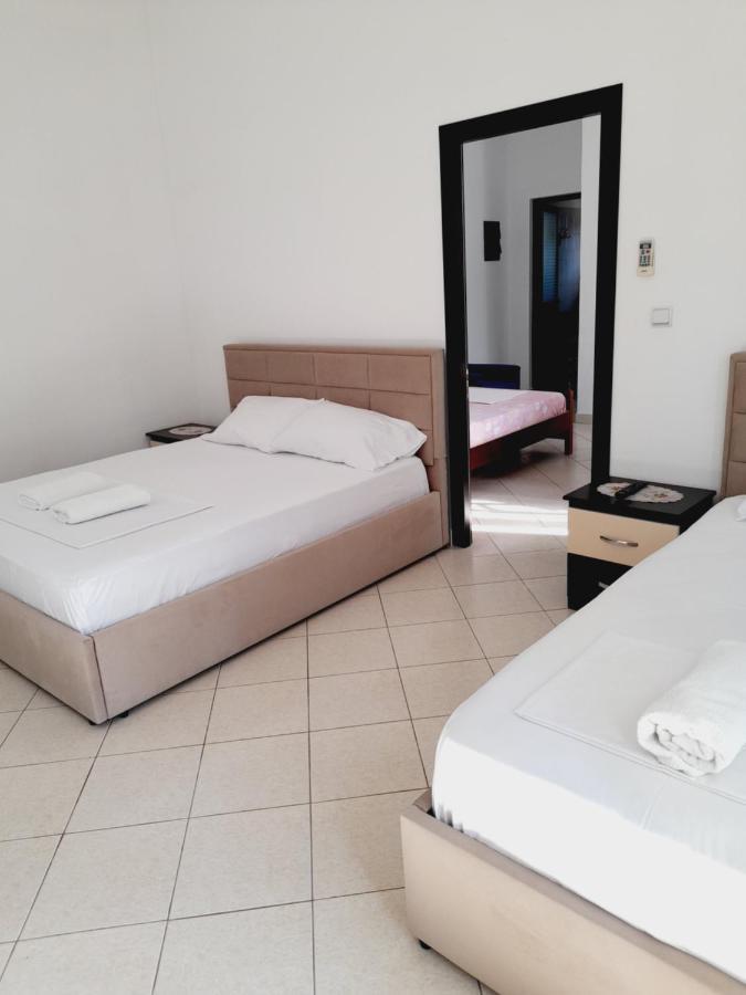 Vila F&M Ksamil Exterior foto